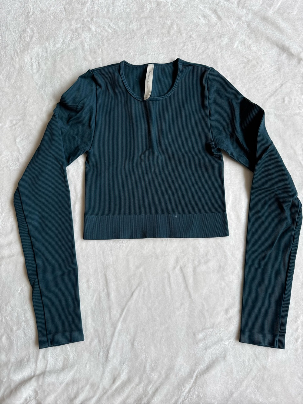 Babaton Teal Long-Sleeve Cropped Top - Picture 2 of 6
